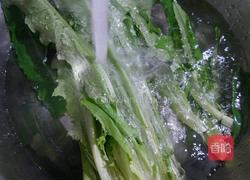 花生米拌油麦菜－的做法图解1