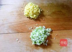 猪肉粉条韭菜包子的做法图解8