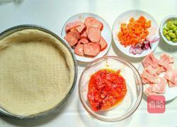 红肠披萨的做法图解1