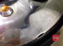 红豆薏仁莲子粥的做法图解3