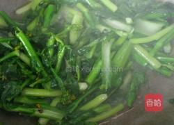 辣椒籽炒菜苔的做法图解5