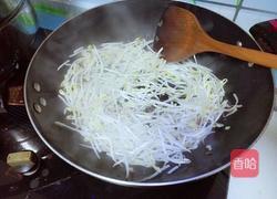 清炒绿豆芽的做法图解4