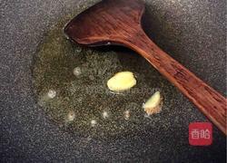 人参乌鸡汤的做法图解2