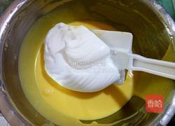 葡萄干纸杯戚风蛋糕的做法图解9