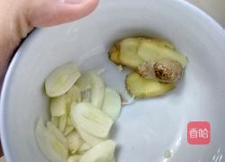 麻辣酸菜鱼的做法图解2