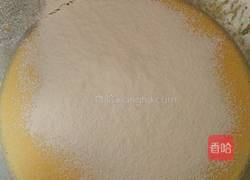 斑马纹戚风蛋糕的做法图解5