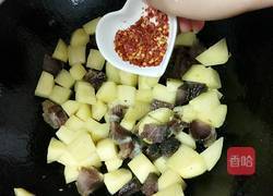 腊肉焖饭的做法图解7