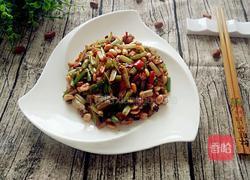 果仁炒芹菜的做法图解11