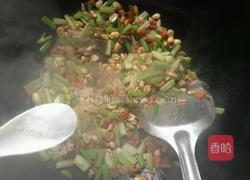 果仁炒芹菜的做法图解9