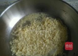 家常炒方便面的做法图解3