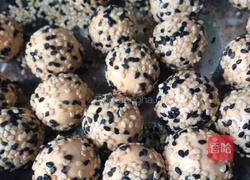 胡萝卜芝麻糯米团的做法图解10