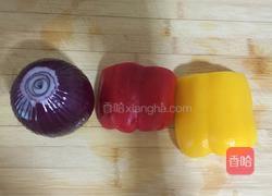 洋葱木耳炒鸡蛋的做法图解1