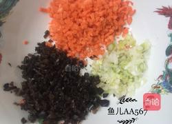 胡萝卜木耳鸡蛋饼的做法图解2