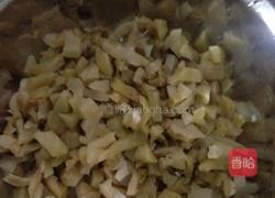 榨菜煎蛋的做法图解2