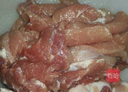 毛豆炒肉的做法图解5