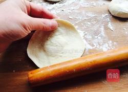 大葱猪肉包子的做法图解12