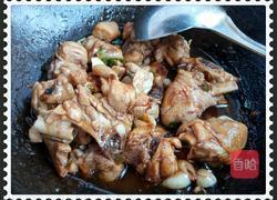 香菇鸡腿煲仔饭的做法图解3