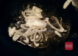 韭黄炒肉丝的做法图解5
