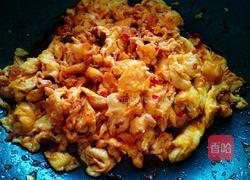 蒜苗炒鸡蛋的做法图解4