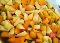 南瓜炖土豆的做法图解5