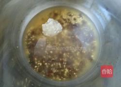 人参桂圆膏的做法图解3