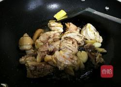 土豆烧鸡腿的做法图解5
