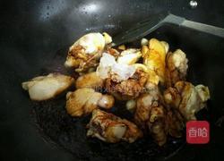 土豆烧鸡腿的做法图解6