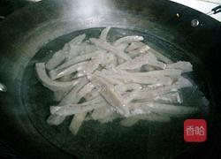 泡菜炒魔芋的做法图解2