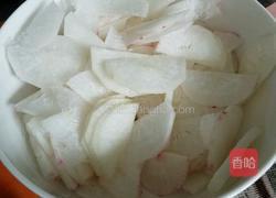 泡甜萝卜的做法图解2