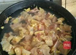 新疆大盘鸡的做法图解1