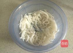 银鱼炒鸡蛋的做法图解3