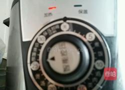 雪梨银耳百合羹的做法图解5