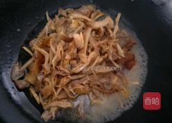 青椒炒腊鸡肉丝的做法图解8