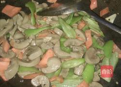 爆炒腰子的做法图解2