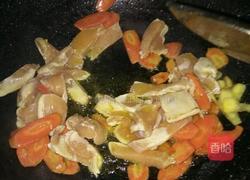 鸡胸肉炒芹菜的做法图解3