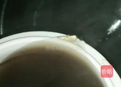 枸杞黑豆粥的做法图解3