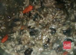 枸杞黑豆粥的做法图解6