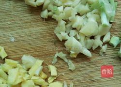 煎蒜香鸡翅的做法图解2