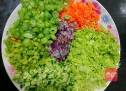 蔬菜炒饭的做法图解3