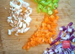 大虾炒饭的做法图解1