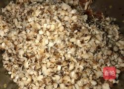 香菇猪肉水饺的做法图解5