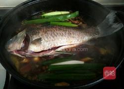 红烧鲫鱼的做法图解7