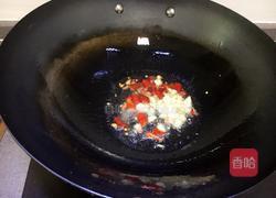 腊肠炒荷兰豆的做法图解5