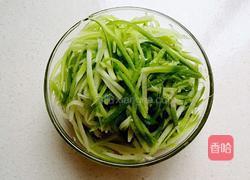 青萝卜丝咸汤的做法图解1