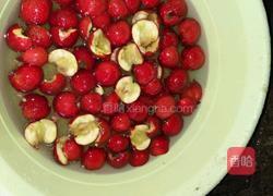 秘制糊辣子山楂的做法图解2