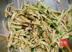 凉拌豆皮的做法图解5