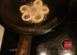 炸鱿鱼圈的做法图解4