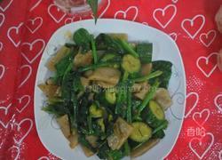 黄瓜菠菜炒灌肠的做法图解11