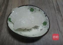 雪梨银耳羹的做法图解3