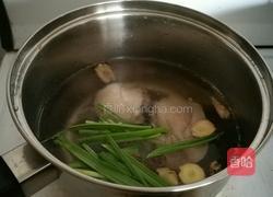小锅鸡汤的做法图解1